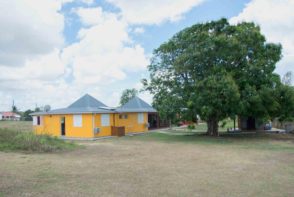 Vila Bienvenue Au Tropic Venucia Port-Louis Exteriér fotografie